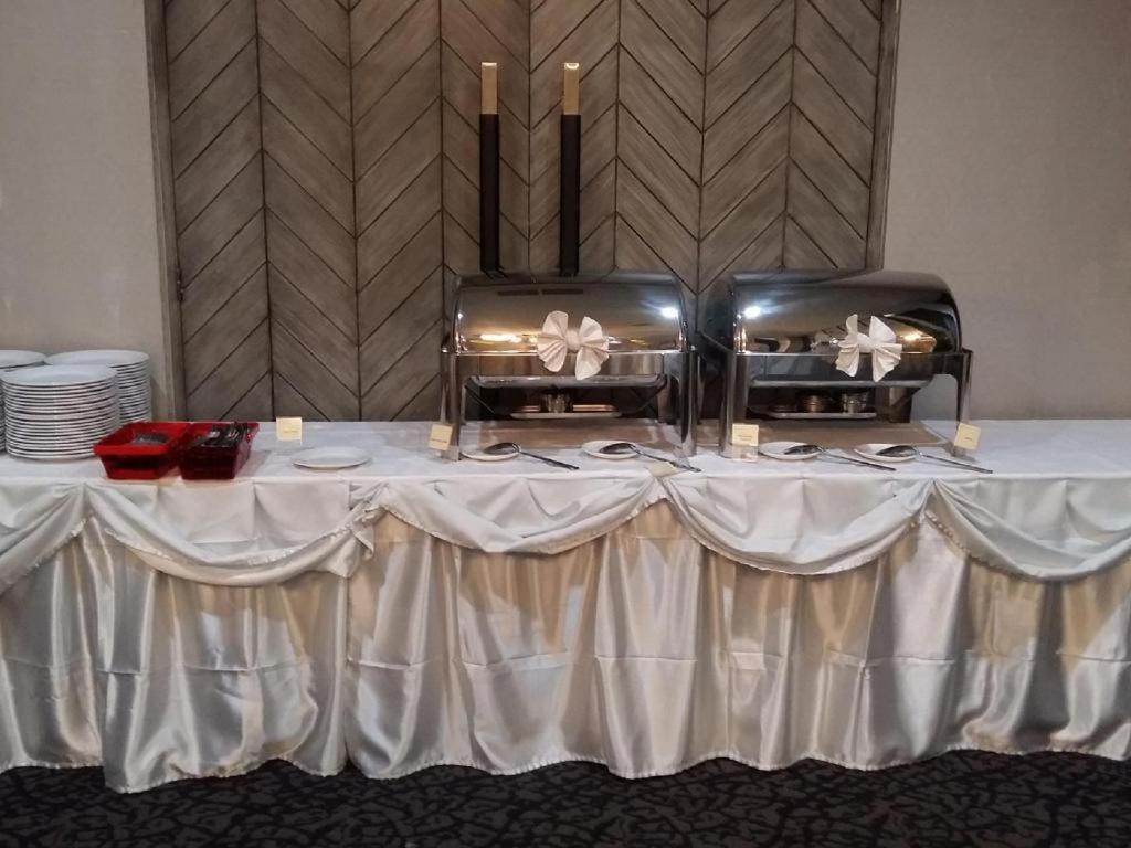Couleur Hotel Cengkareng Джакарта Екстер'єр фото