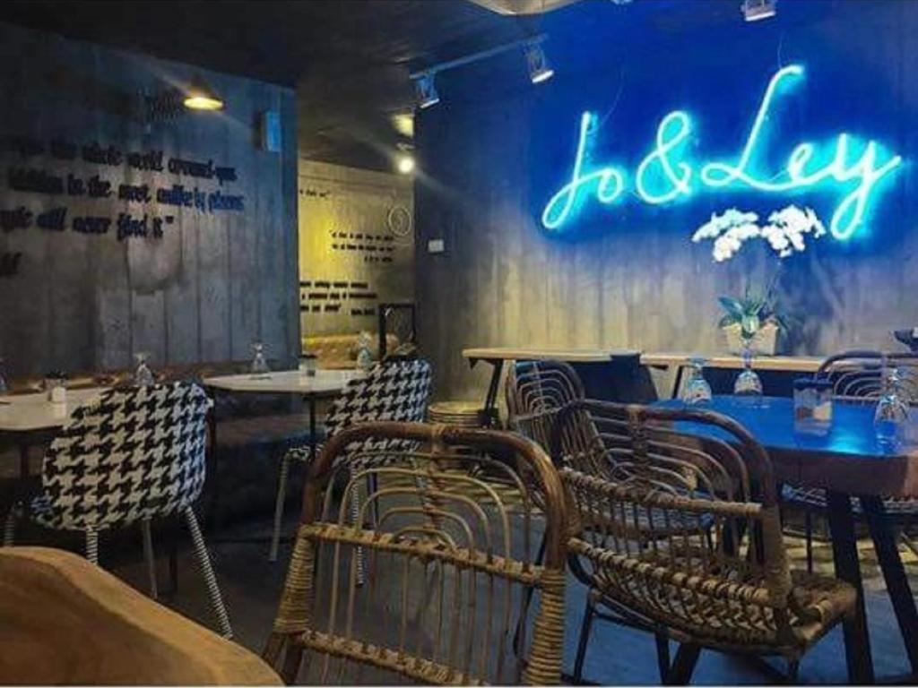 Couleur Hotel Cengkareng Джакарта Екстер'єр фото